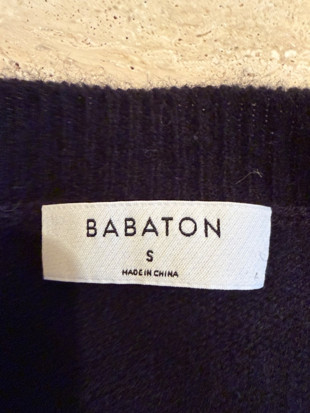 Aritzia - Babaton Cashmere Sweater - Picture 11 of 13